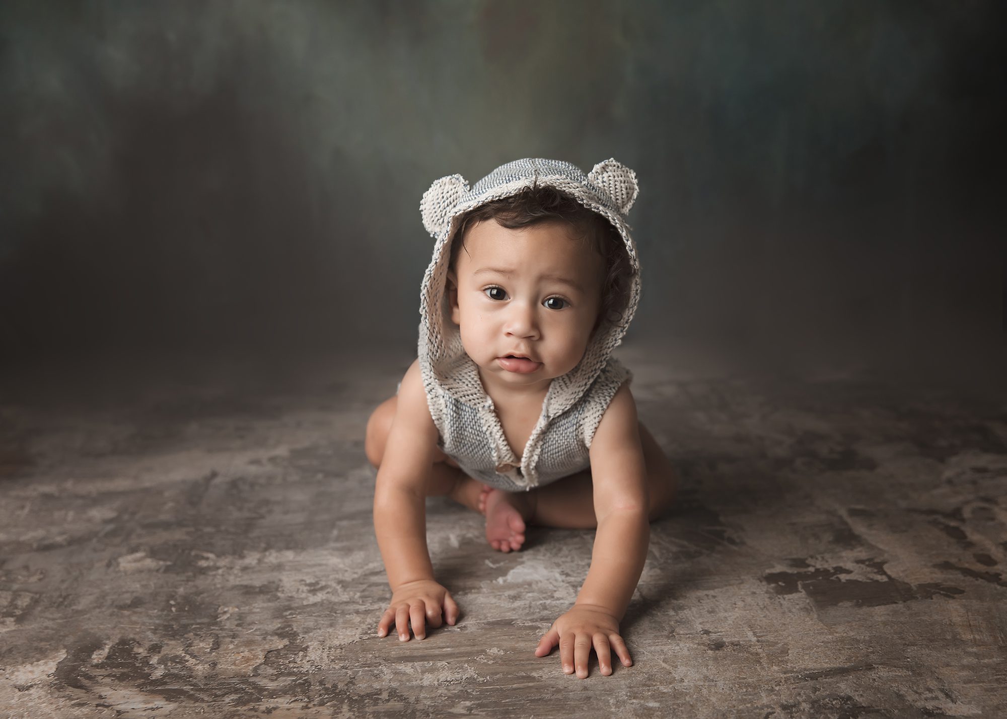 dc baby photography baby boy in bear suit
