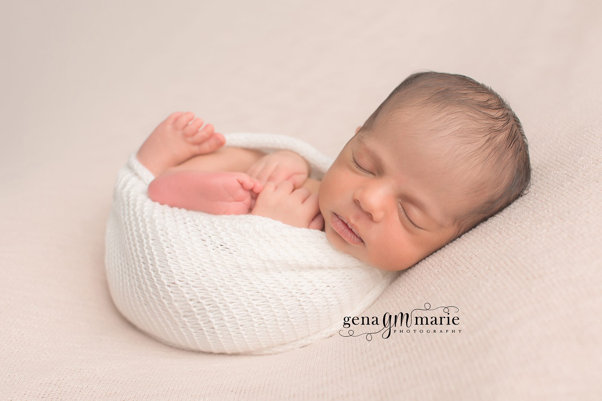 sweet cheeks - dc newborn photographer