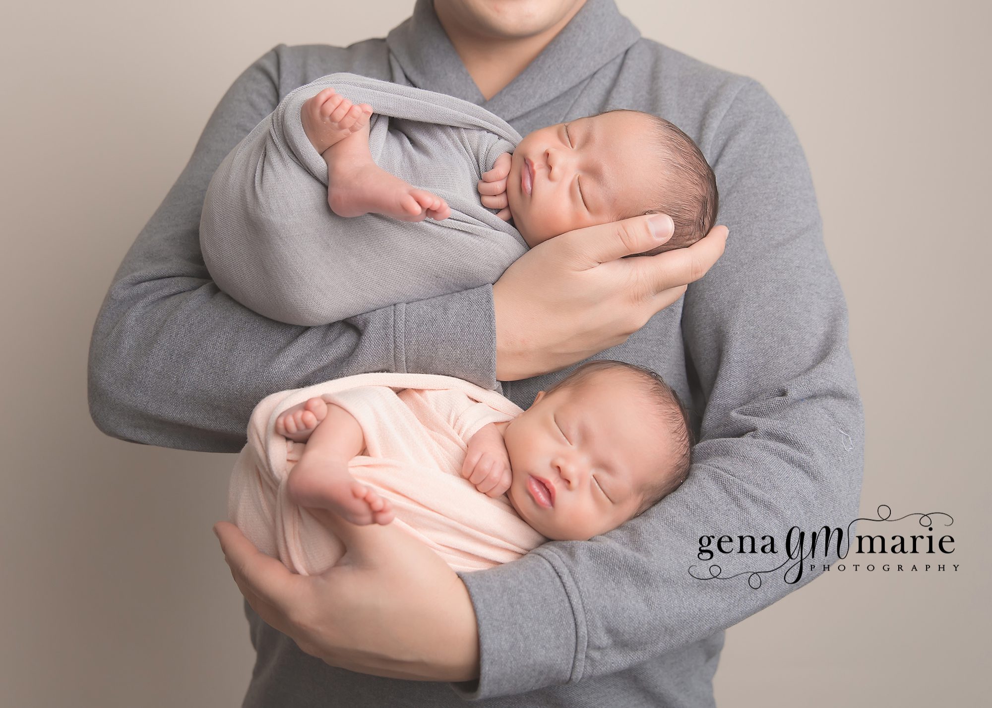 newborn twins - dc twin photographer 