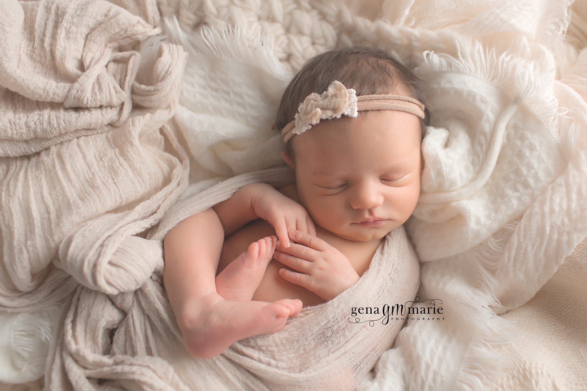 miracle of a newborn baby { northern viriginia newborn photographer }